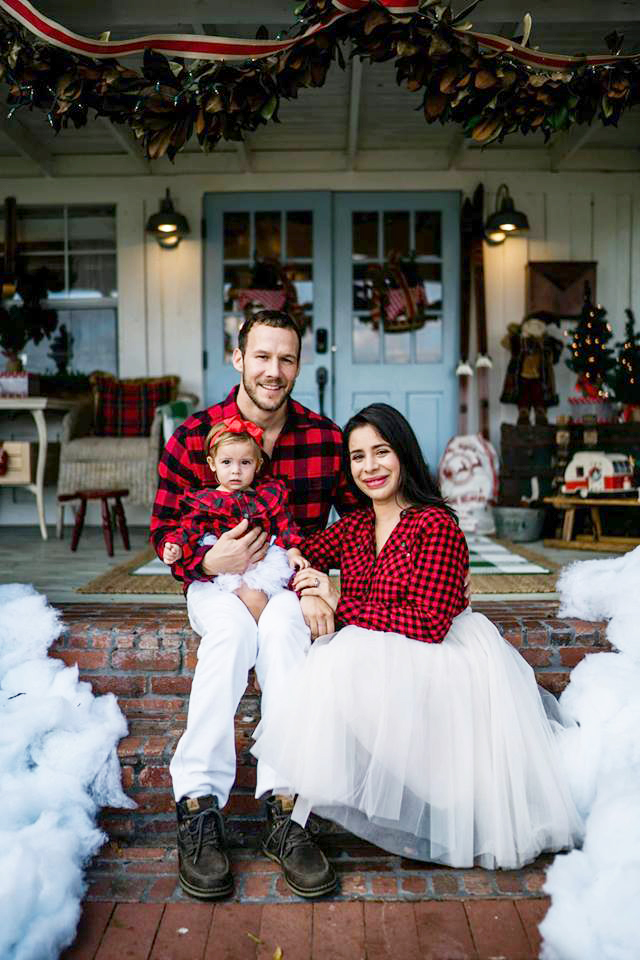 How to Prepare for your Holiday Mini Sessions • Love Letters Co