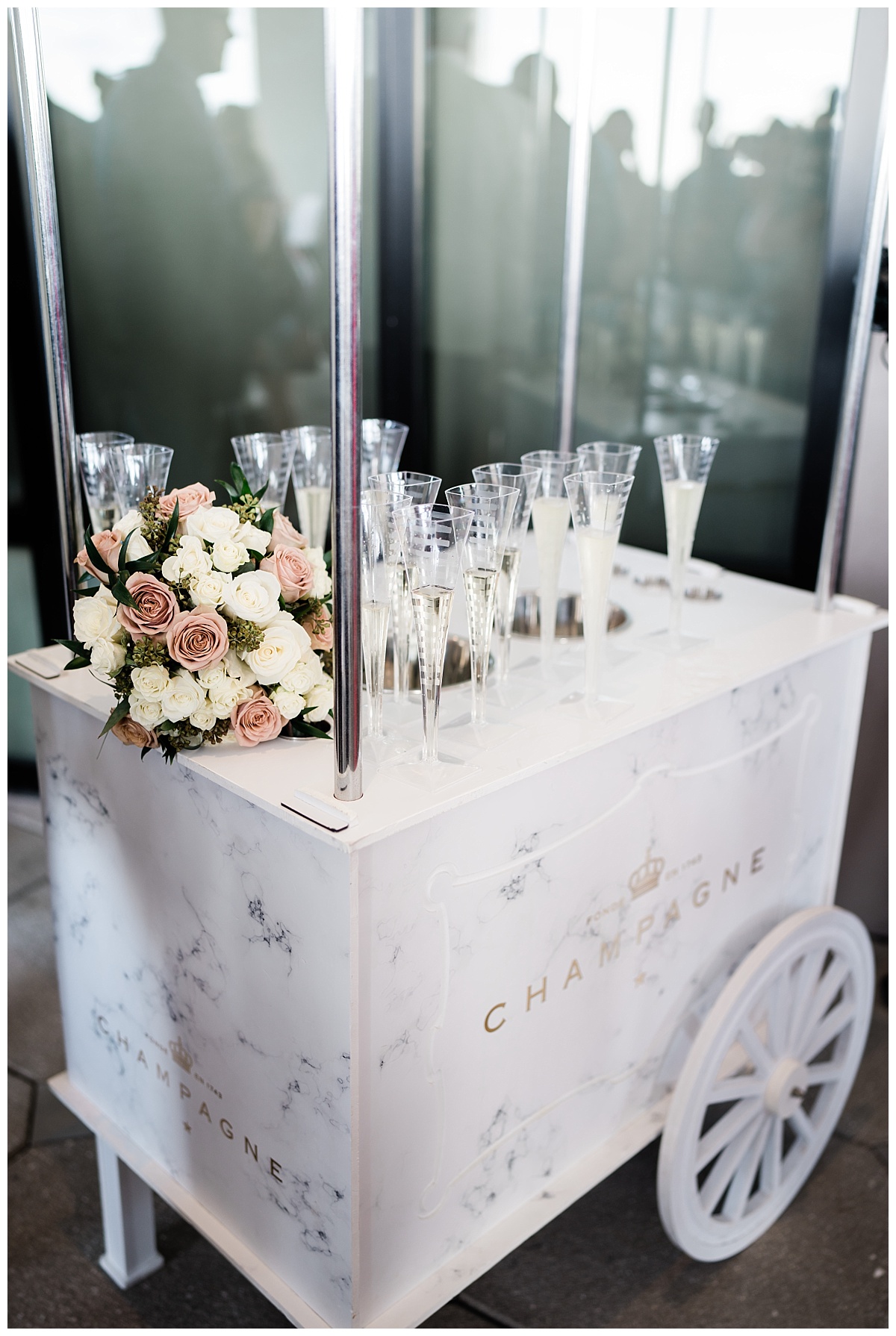 champagne cart at Fort Myers wedding
